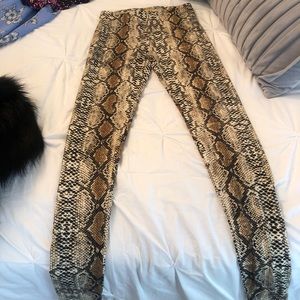 Snakeskin leggings